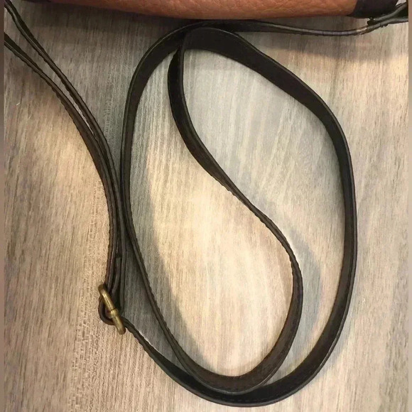 TIGNANELLO Pebble Leather Shoulder/Crossbody Purse - Picture 12 of 15